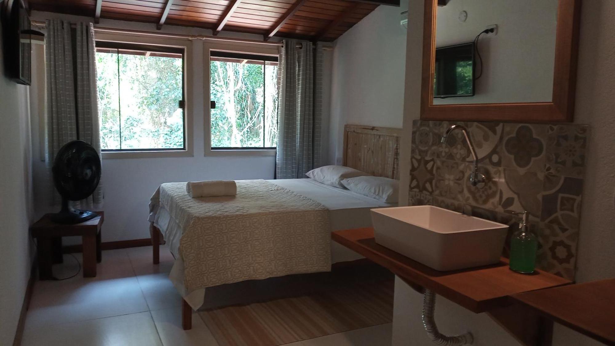 Pitanga Ilha Grande Bed & Breakfast エクステリア 写真